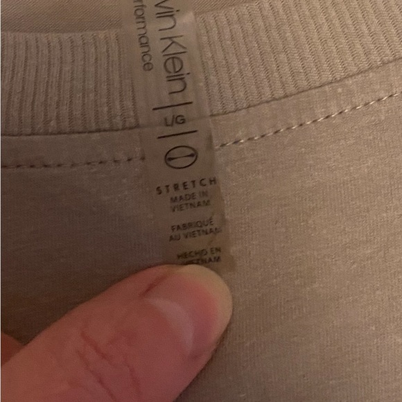 Calvin Klein Cropped Shirt Size Large EUC - Picture 6 of 6